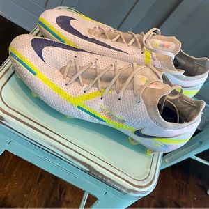 Nike Phantom GT2 Elite
